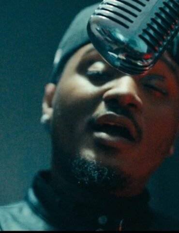 dancer-turned-artist-cobourine-releases-first-track-off-upcoming-ep