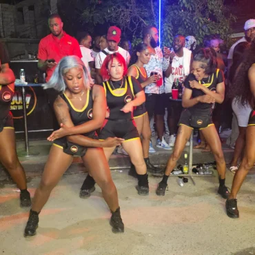 Feel the Beat with a Live Dance DJ Show