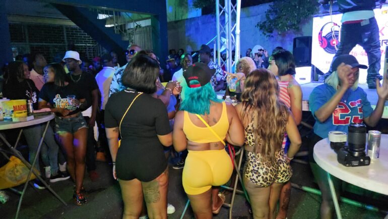 Best Reggae DJ Mix Live for Peaceful Mood